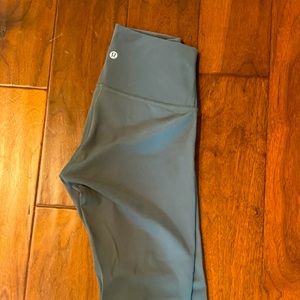 Lululemon Wunder Under Tights - Green Size 4